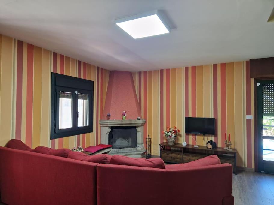 Amplia Casa Familiar Villa ปอนเตเบดรา ภายนอก รูปภาพ