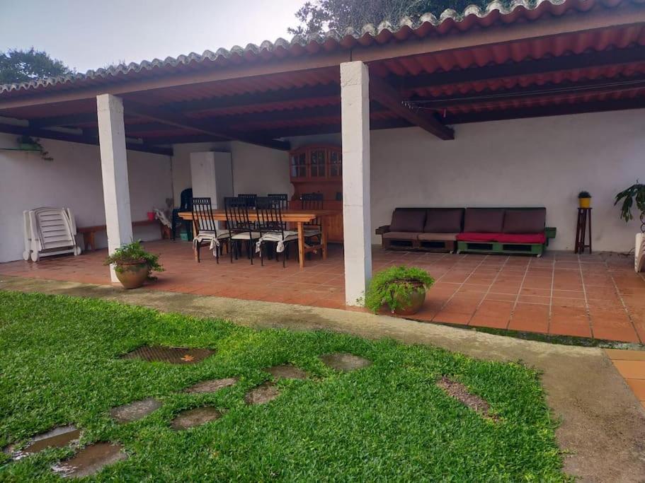 Amplia Casa Familiar Villa ปอนเตเบดรา ภายนอก รูปภาพ